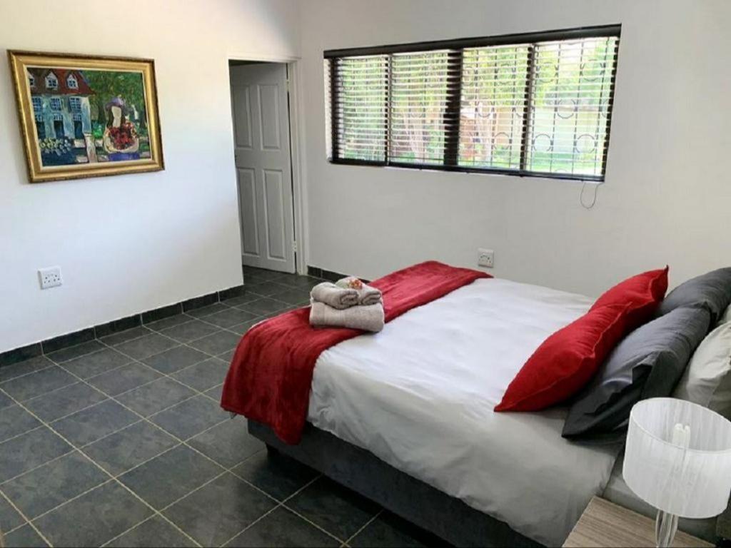 Stay Harties Accommodation Hartbeespoort Esterno foto