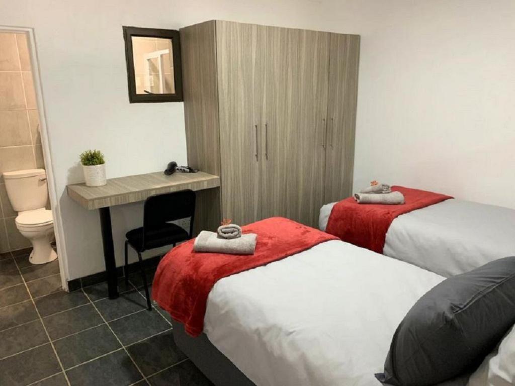 Stay Harties Accommodation Hartbeespoort Esterno foto